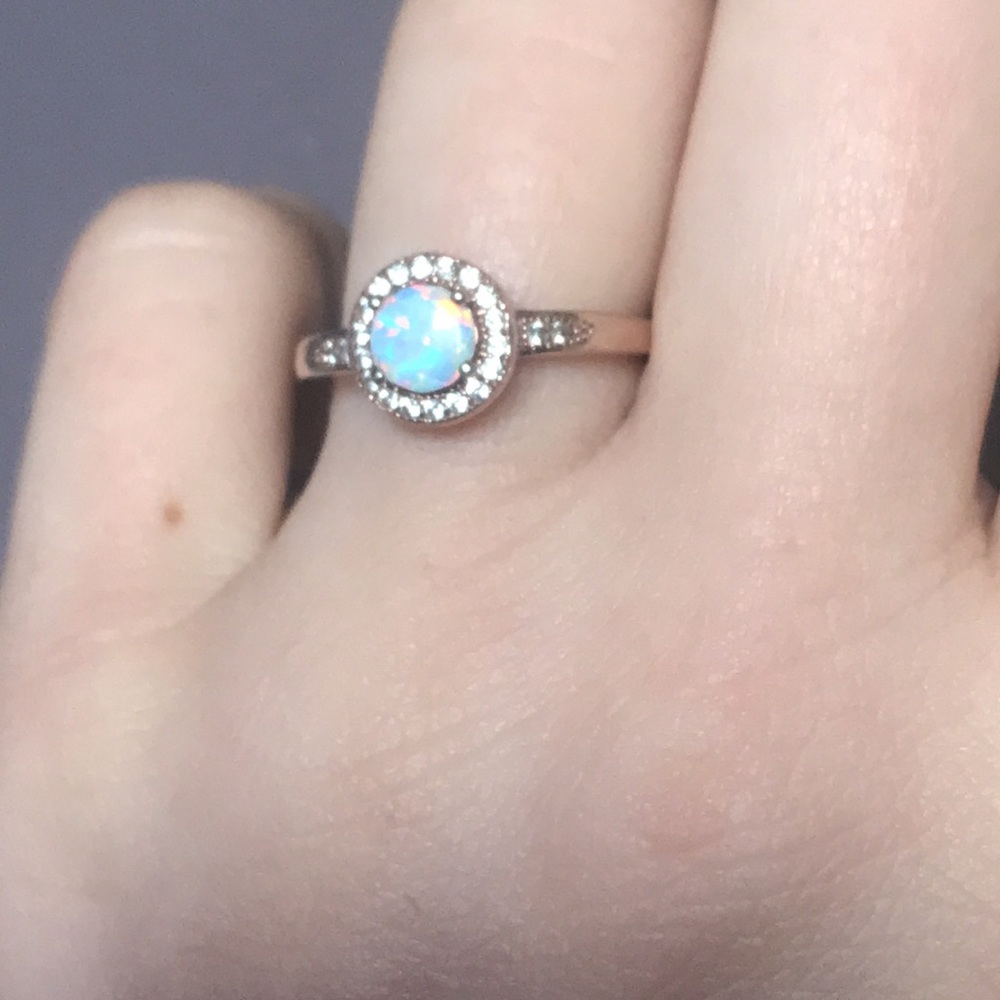 Beautiful dainty opal/Topaz sterling silver ring